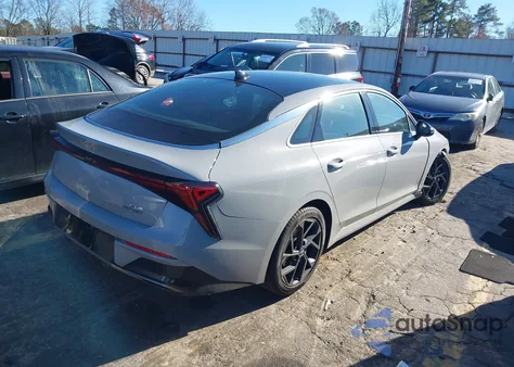 2026 Kia K5 Gt-Line Fwd z USA, uszkodzony, nr VIN KNAG64J75T5413505